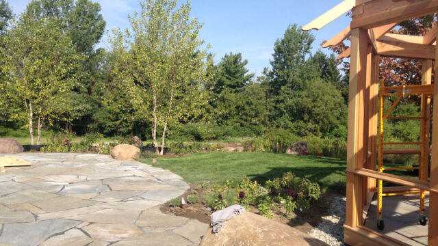 Build: Outdoor patio for dining